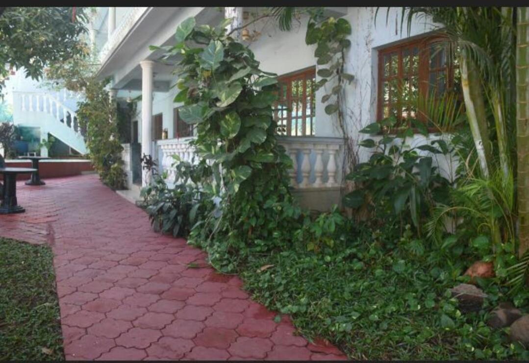 Tanisha Guest House 波戈马洛 外观 照片